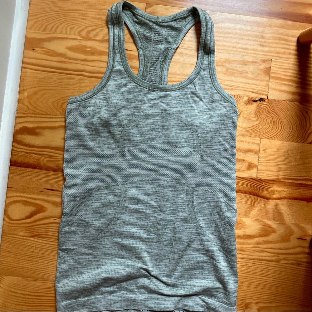 Lululemon Swiftly Tank Sz 4 greenish blue